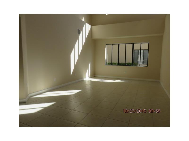 CUTLER CAY - Residential