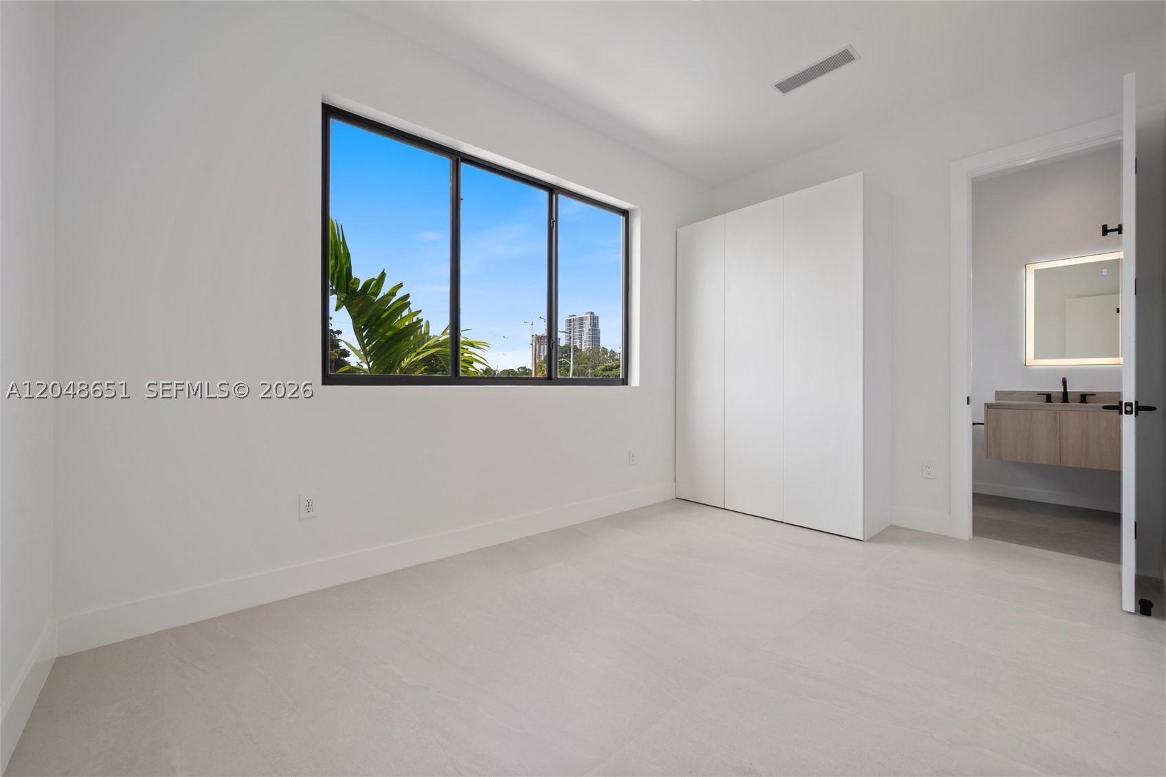 SILVER BLUFF GARDENS - Residential