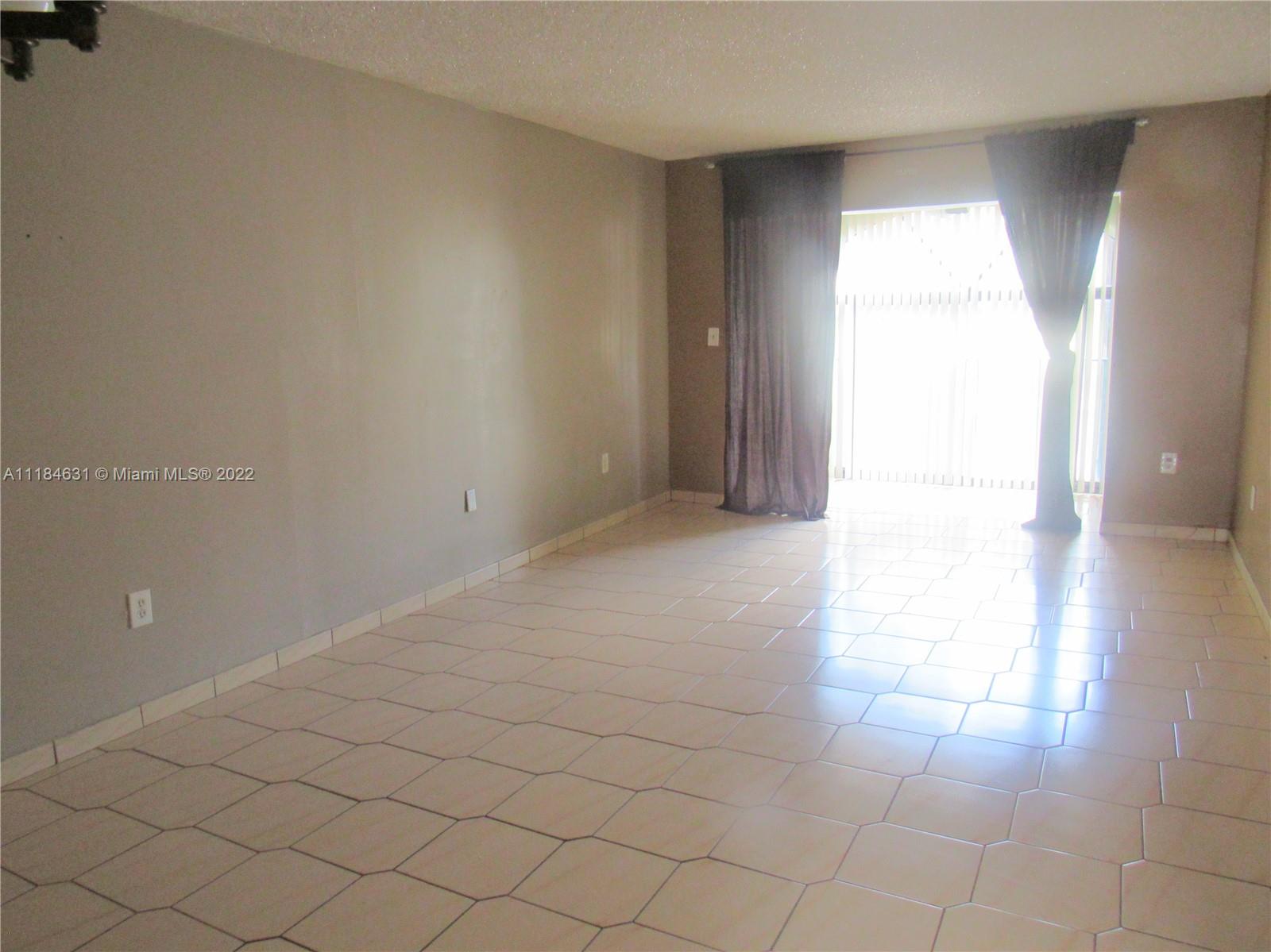 ANDES CONDO - Residential