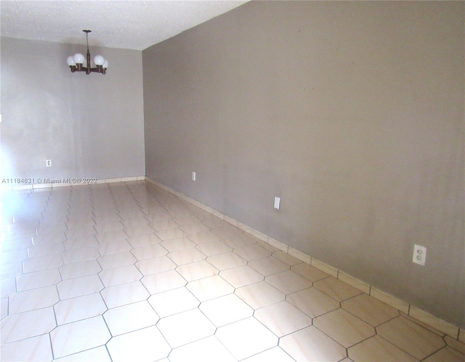 ANDES CONDO - Residential