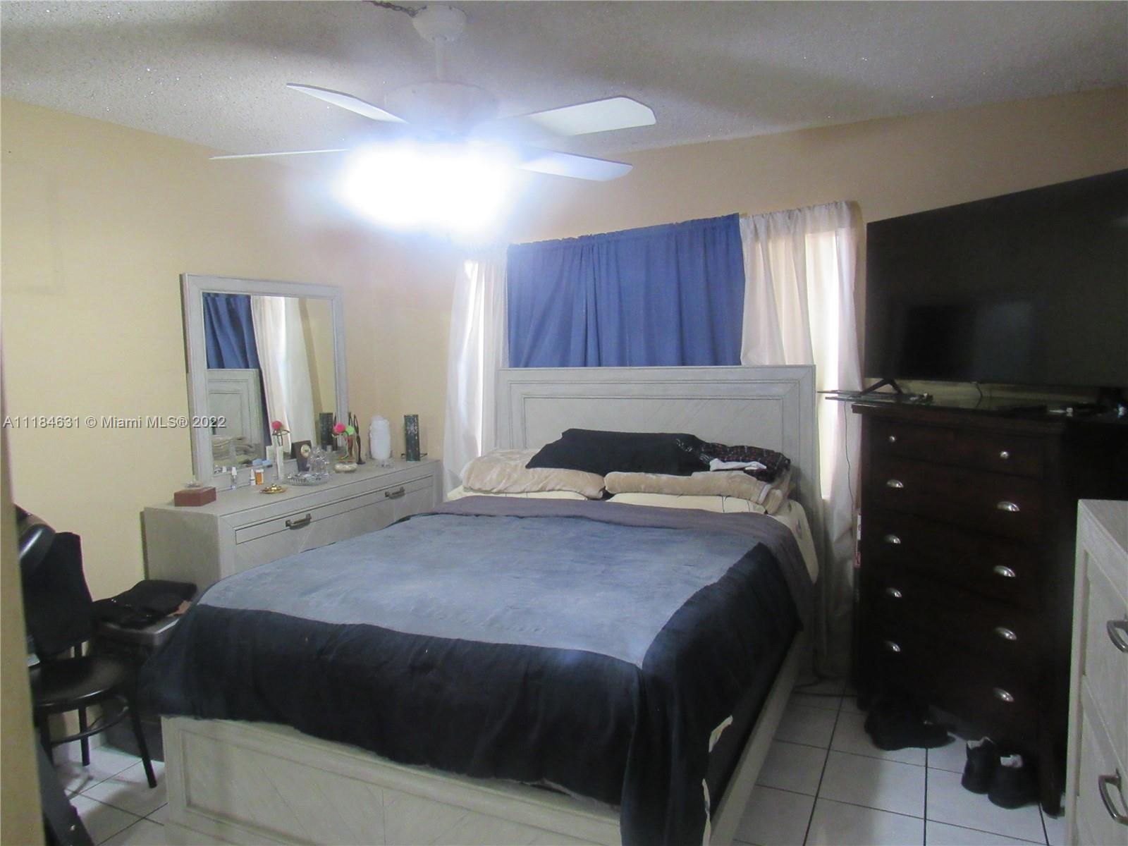 ANDES CONDO - Residential