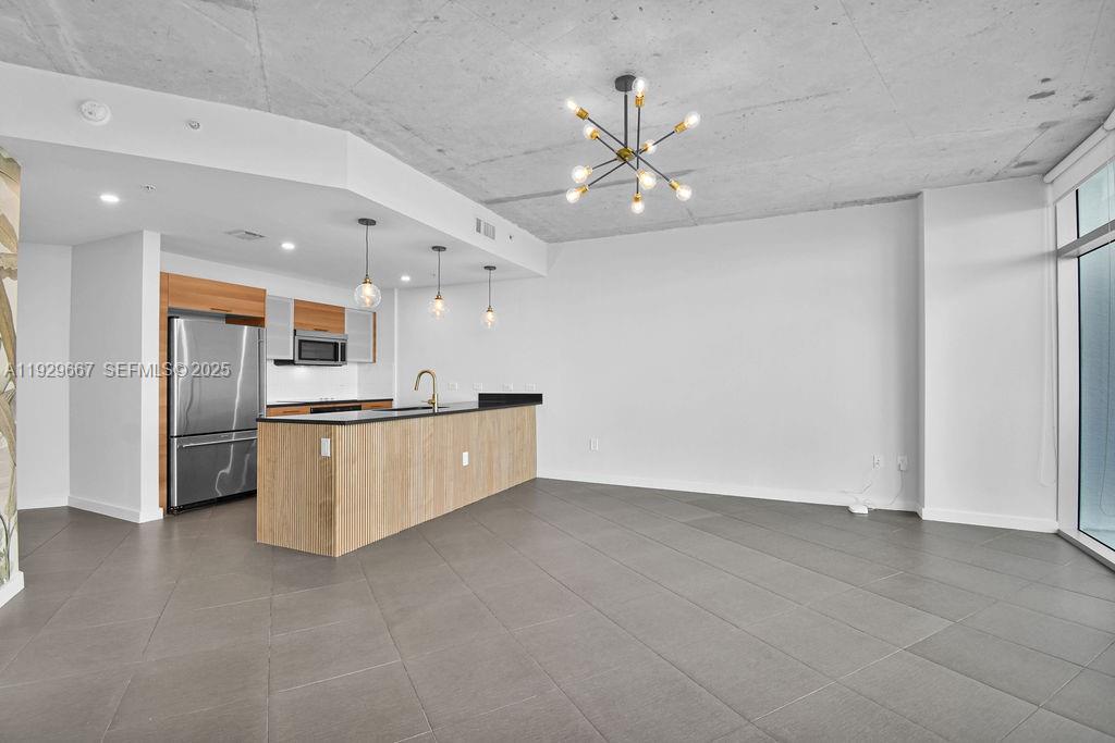 FOUR MIDTOWN MIAMI CONDO - Residential