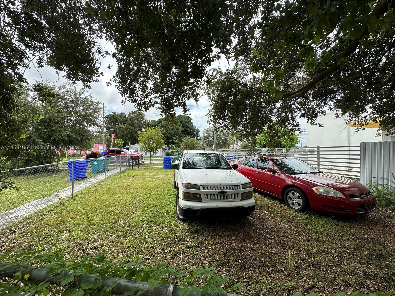 N MIAMI ESTATES - Residential Income