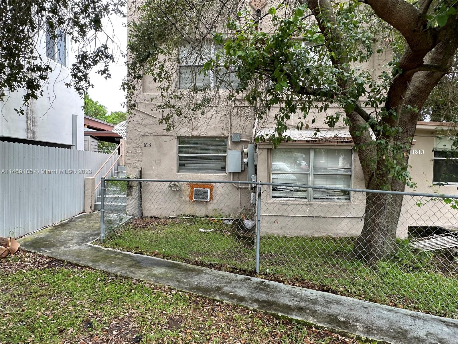 N MIAMI ESTATES - Residential Income