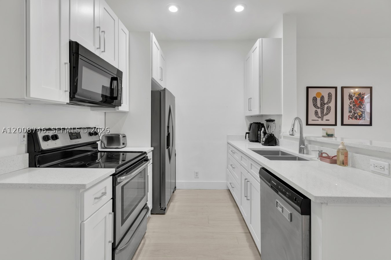 SECTORS 3 & 4 BOUNDARY PL - Residential