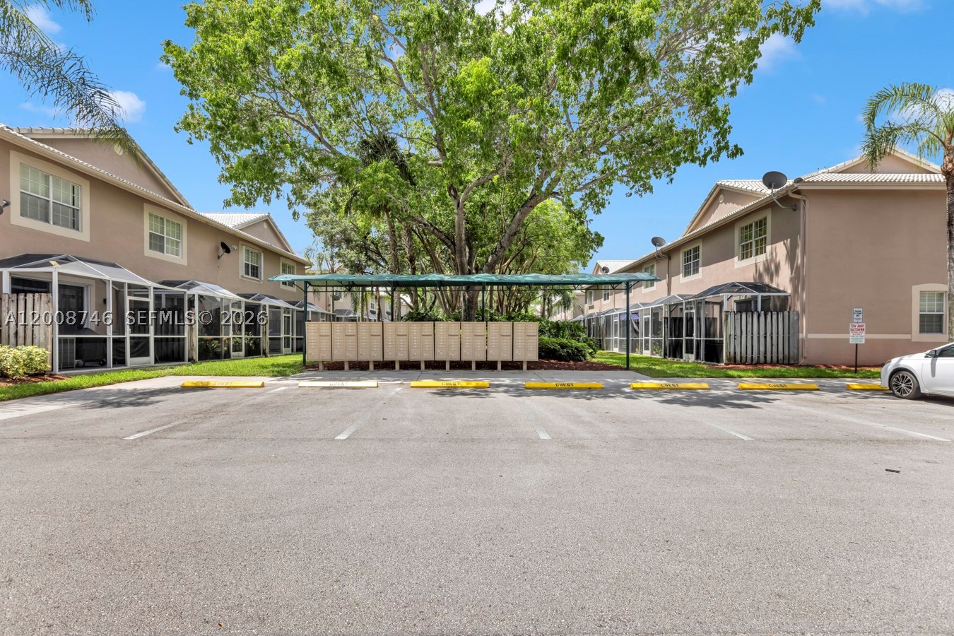 SECTORS 3 & 4 BOUNDARY PL - Residential