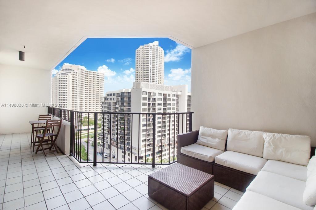 BRICKELL KEY ONE CONDO - Residential Lease