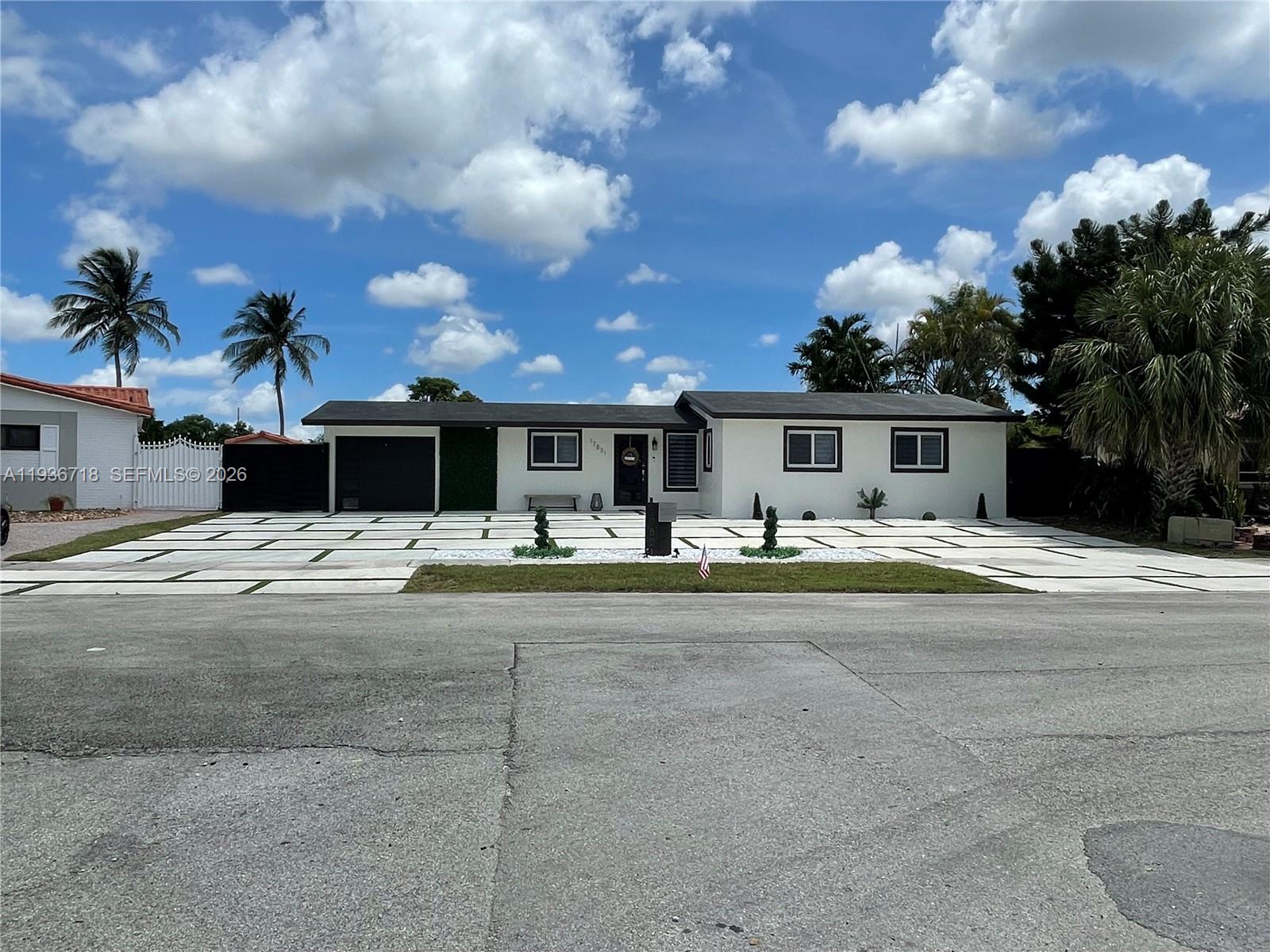 PALM SPRINGS NORTH SEC S - Residential