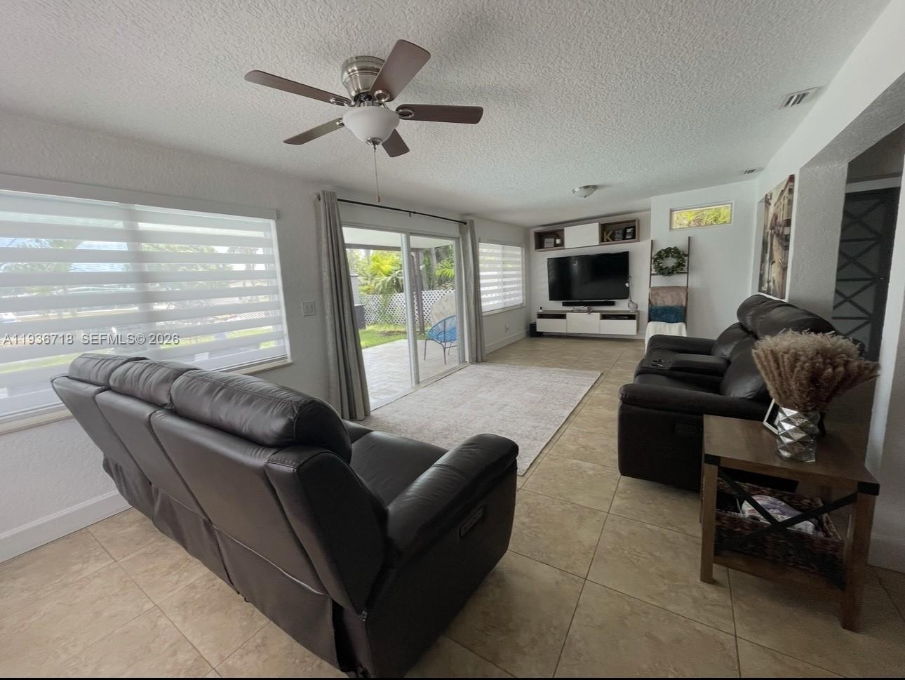 PALM SPRINGS NORTH SEC S - Residential