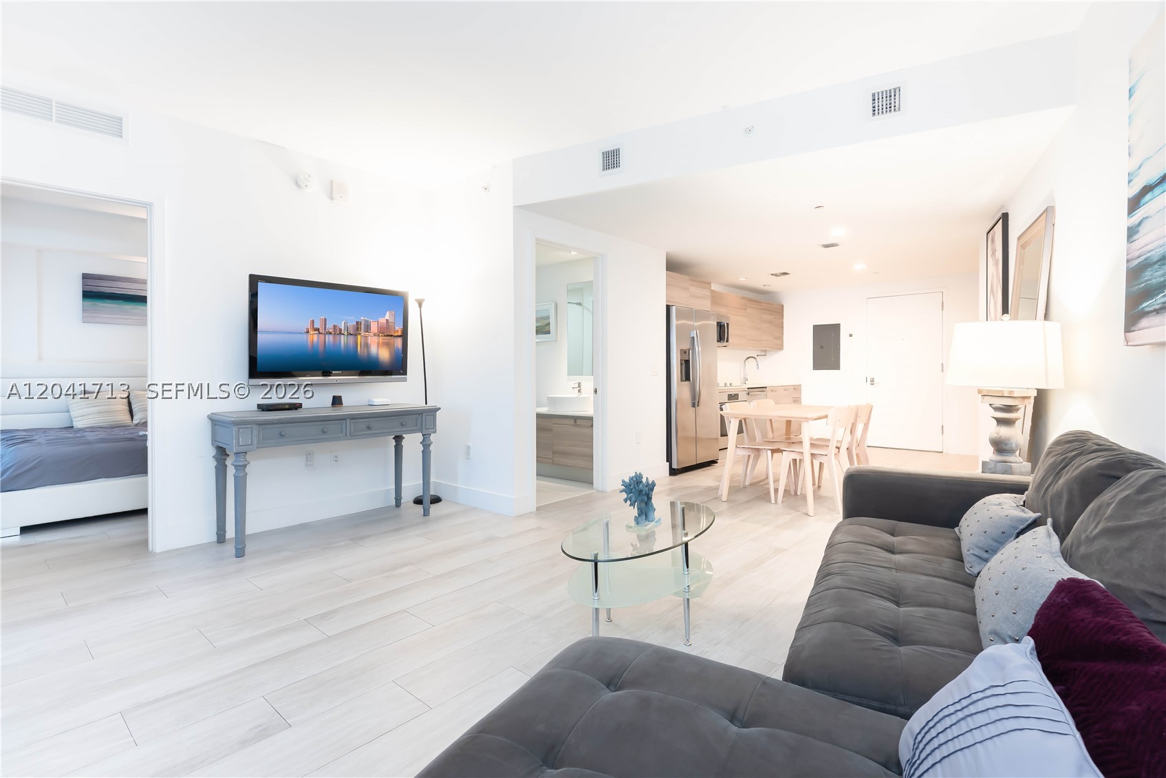 3401 MIDTOWN CONDO - Residential
