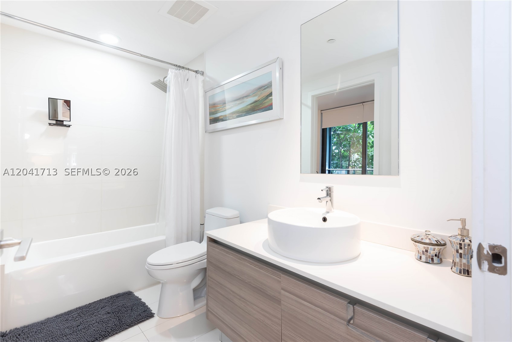 3401 MIDTOWN CONDO - Residential