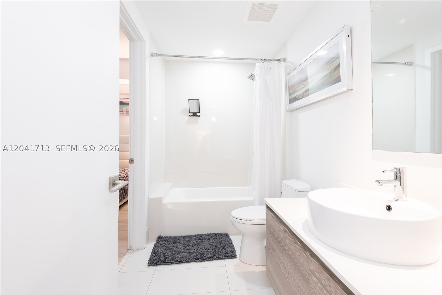 3401 MIDTOWN CONDO - Residential