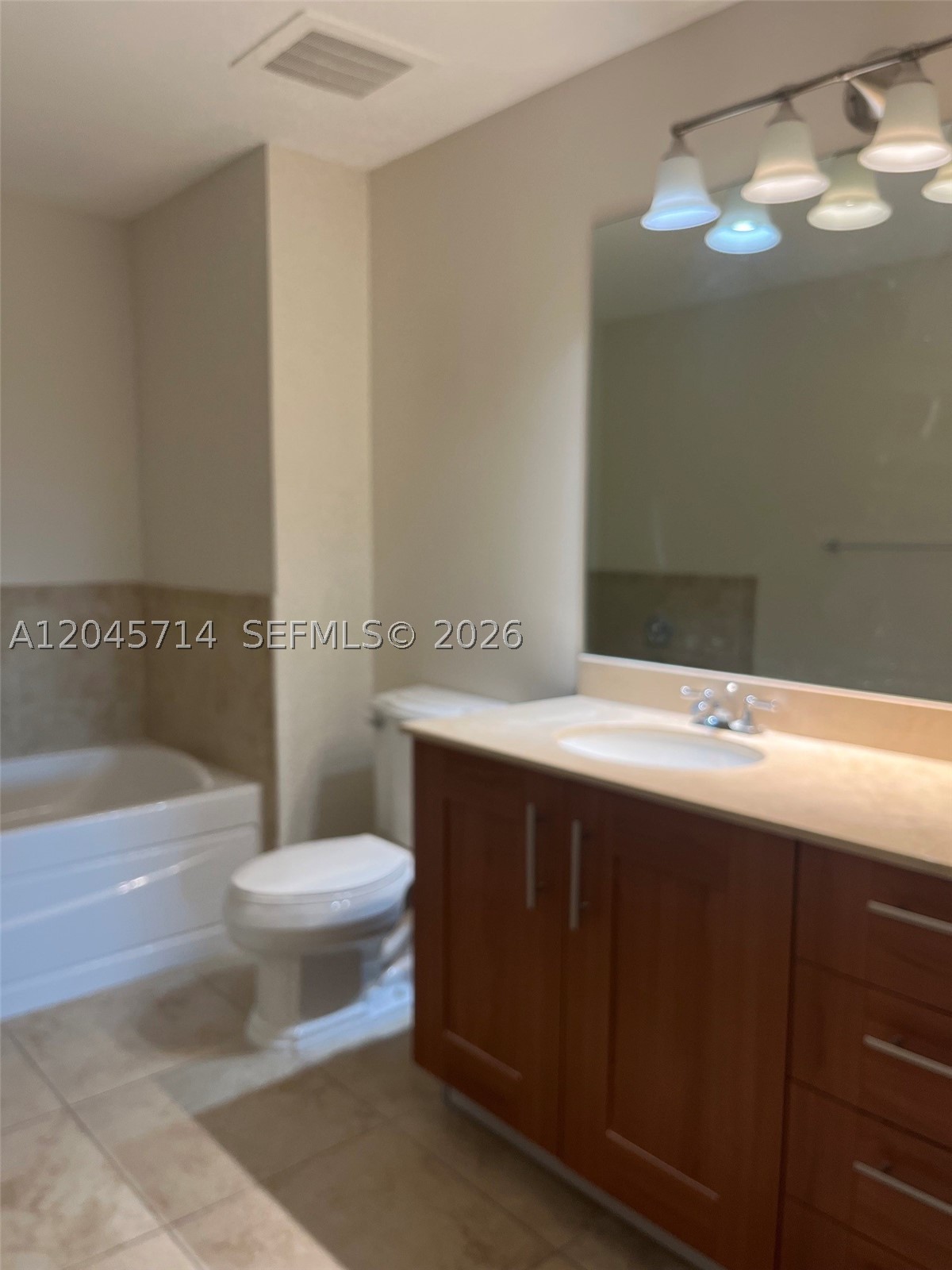 1300 PONCE CONDO - Residential Lease