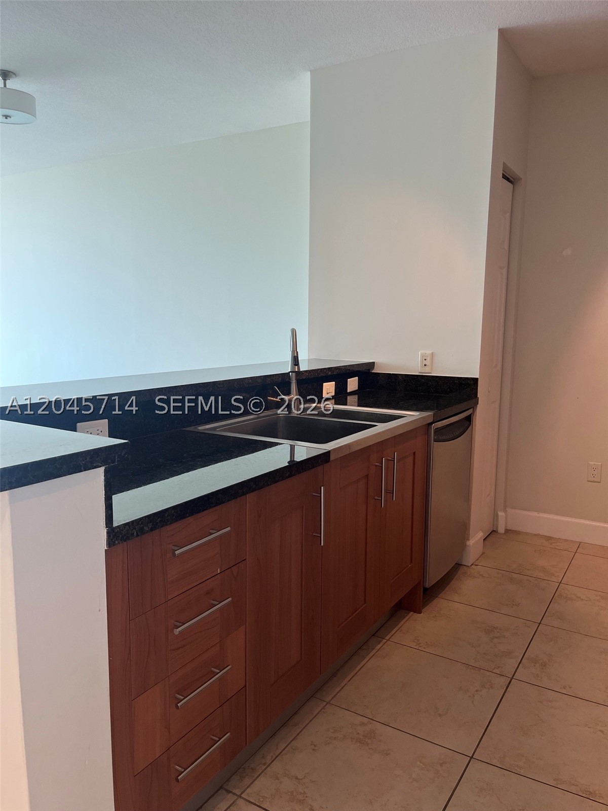 1300 PONCE CONDO - Residential Lease