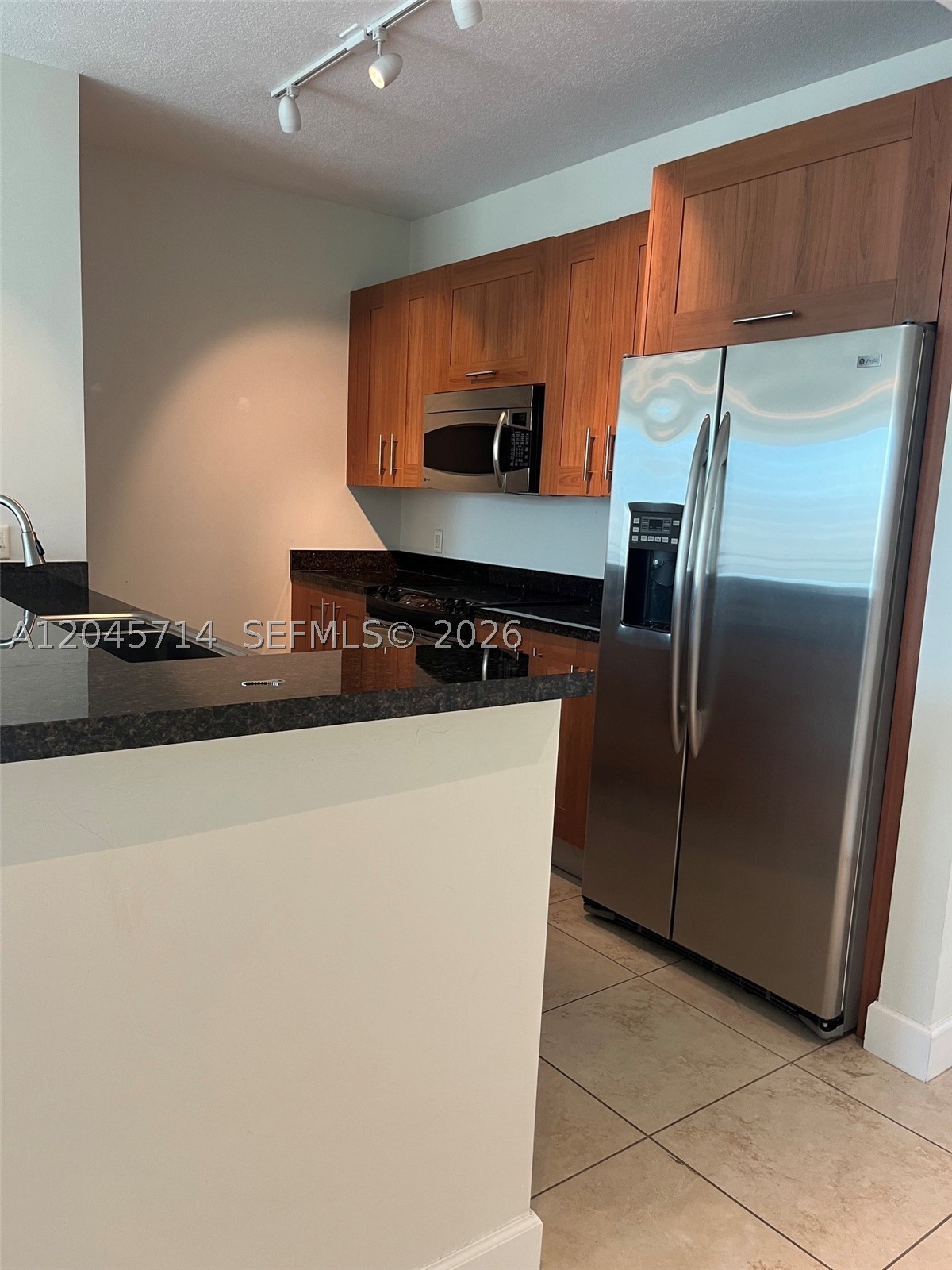 1300 PONCE CONDO - Residential Lease