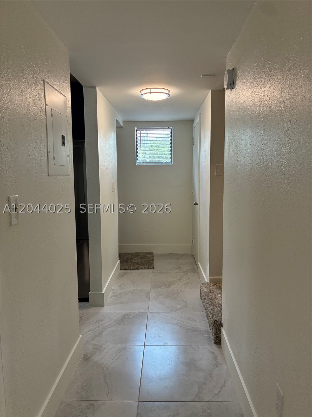 LEE LAYNE VILLAS - Residential Lease
