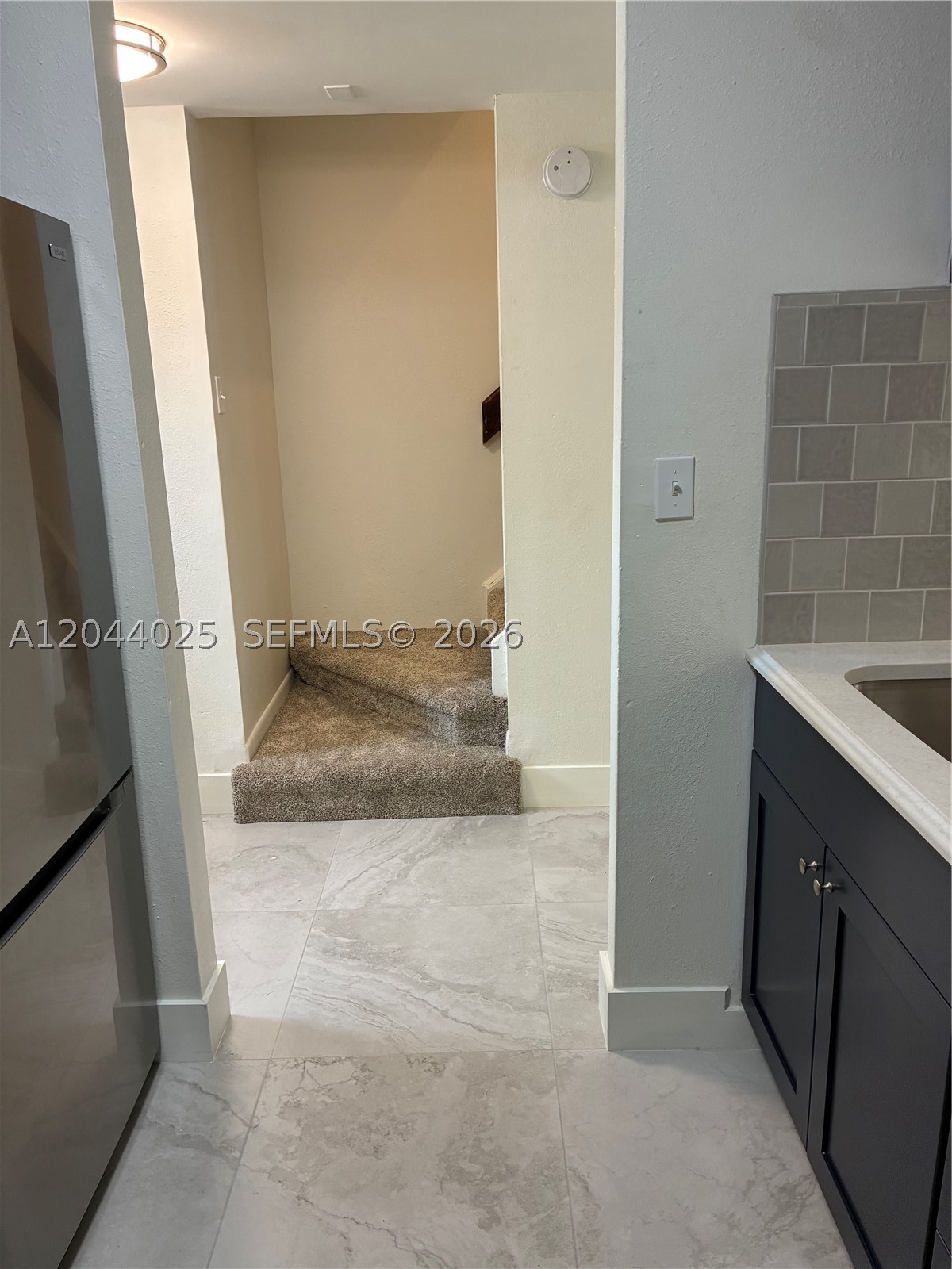 LEE LAYNE VILLAS - Residential Lease