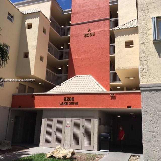 LAS VISTAS AT DORAL CONDO - Residential