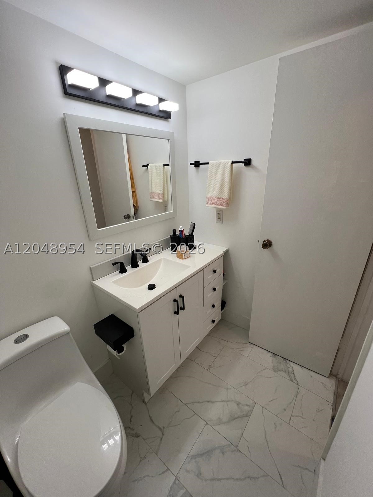 THREE HORIZONS NORTH COND - Residential Lease