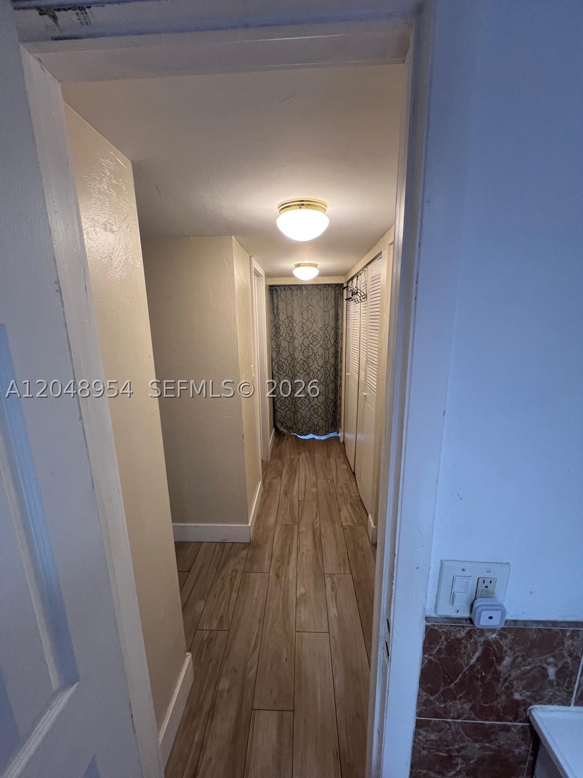 THREE HORIZONS NORTH COND - Residential Lease