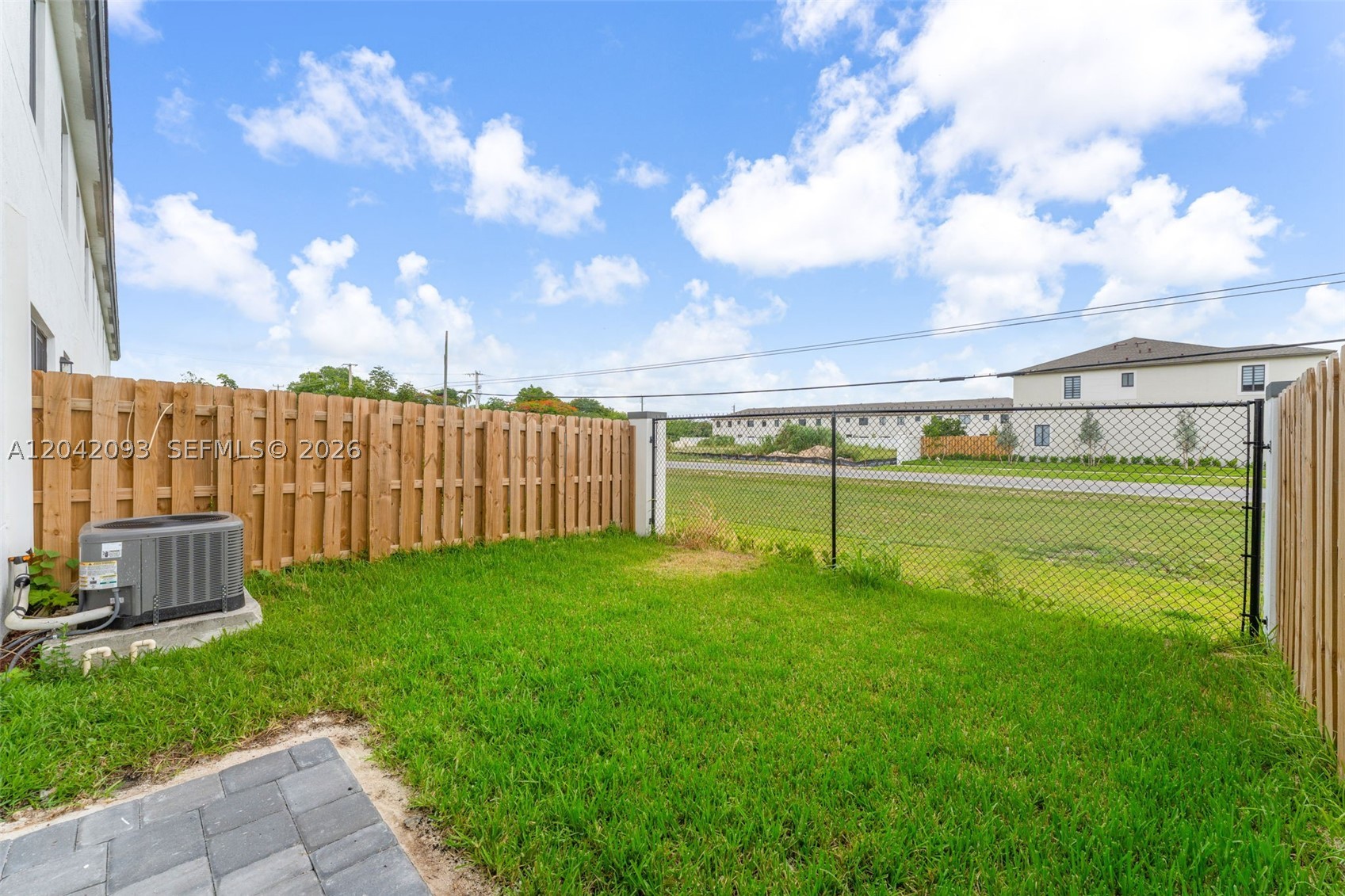 CENTURY PARK SQUARE - Residential
