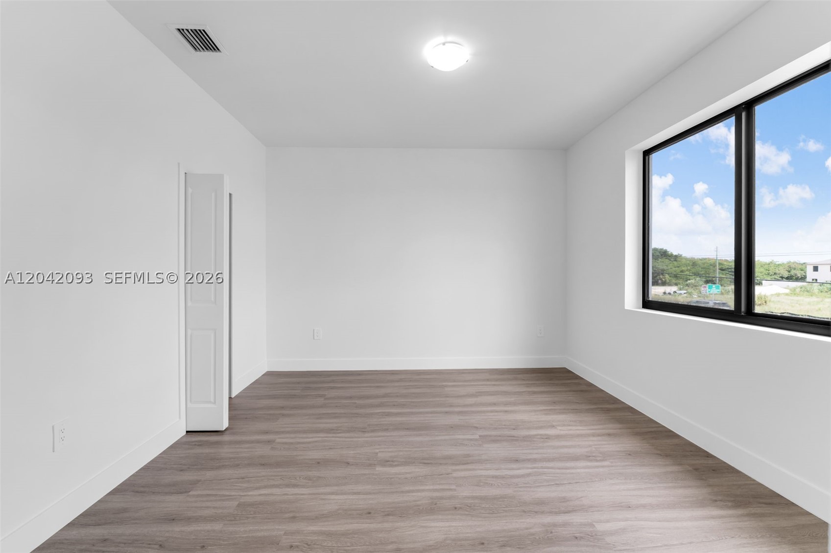 CENTURY PARK SQUARE - Residential