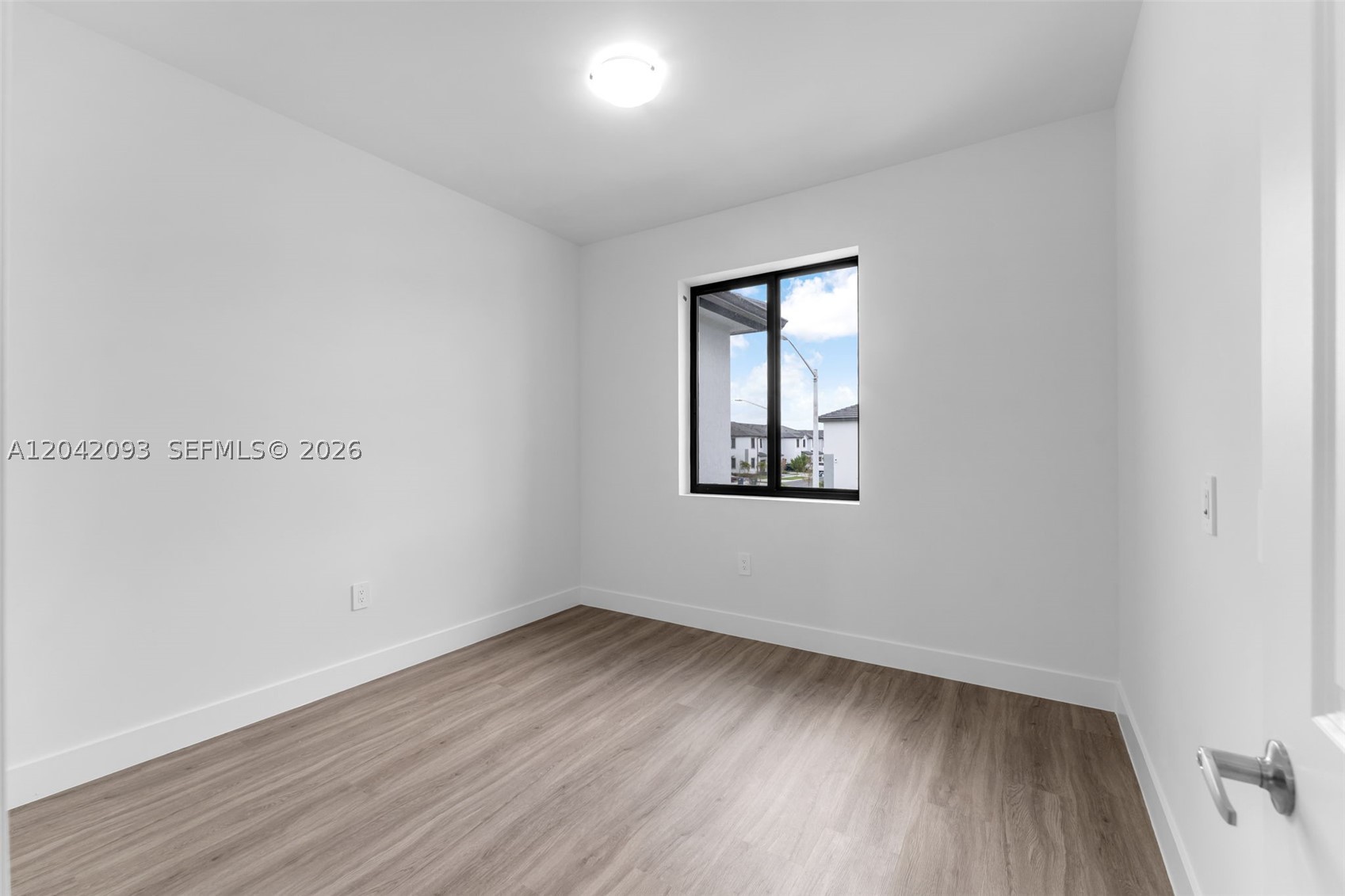 CENTURY PARK SQUARE - Residential