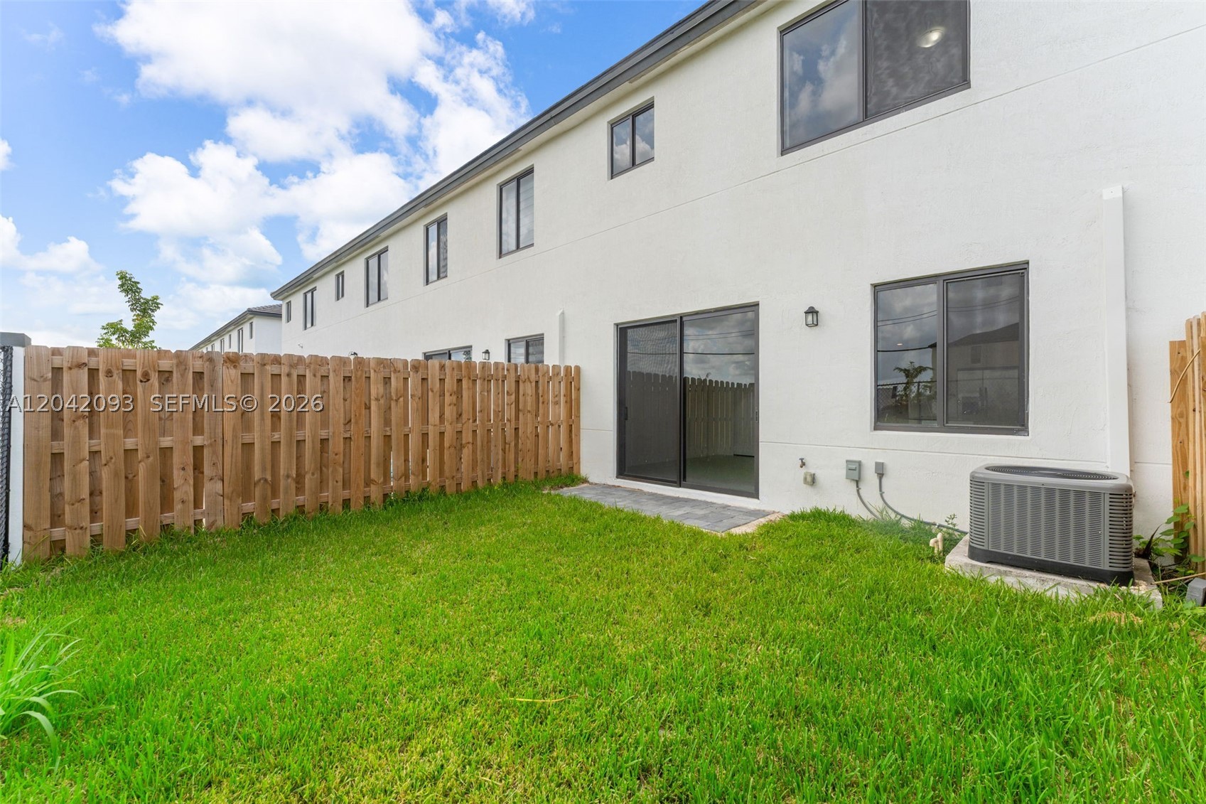 CENTURY PARK SQUARE - Residential