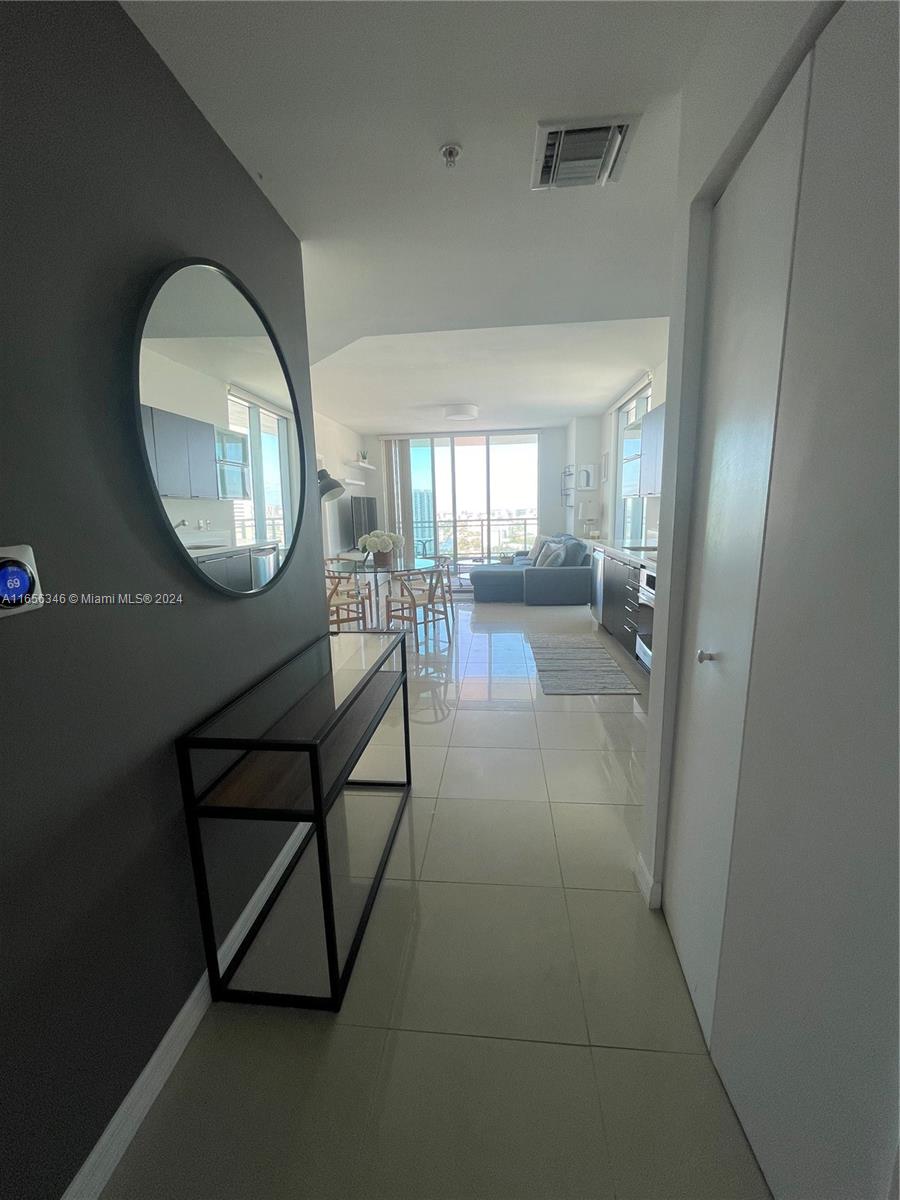 IVY CONDO - Residential Lease
