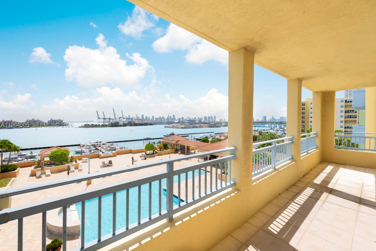 YACHT CLUB AT PORTOFINO C - Residential