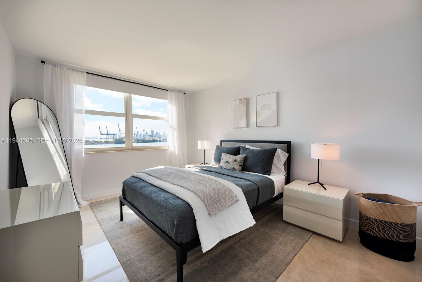 YACHT CLUB AT PORTOFINO C - Residential