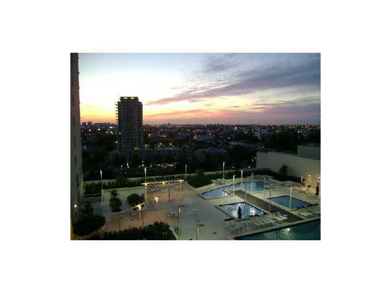 1800 CLUB CONDO - Residential Lease