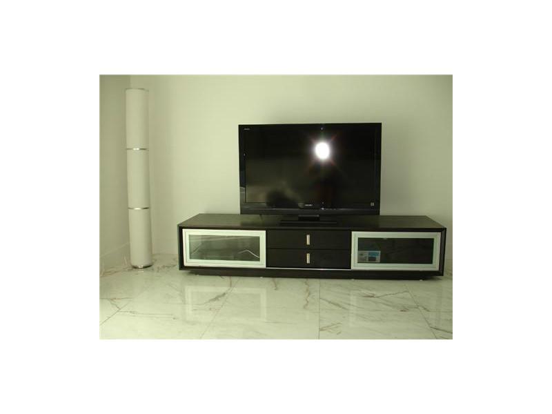 1800 CLUB CONDO - Residential Lease
