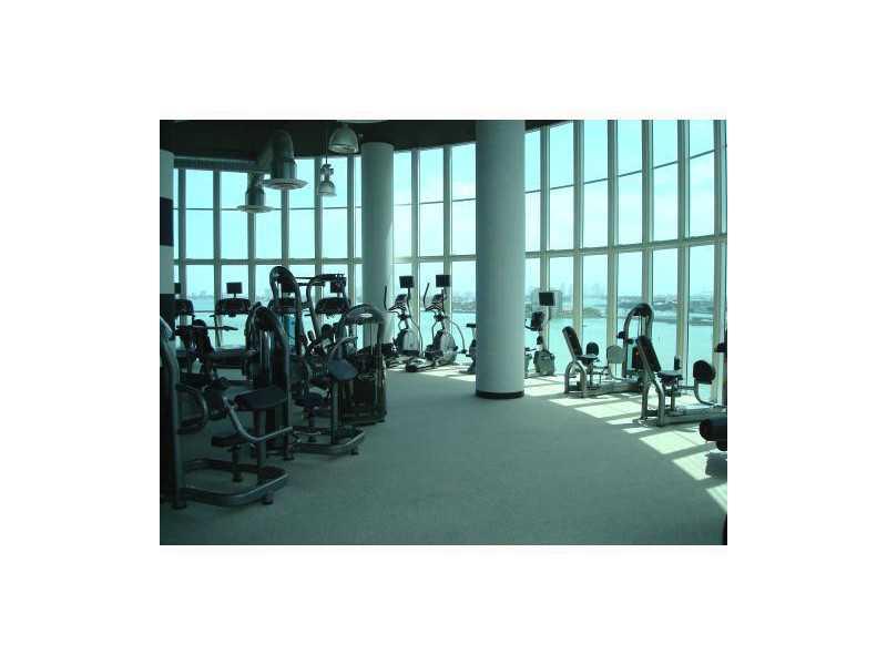 1800 CLUB CONDO - Residential Lease