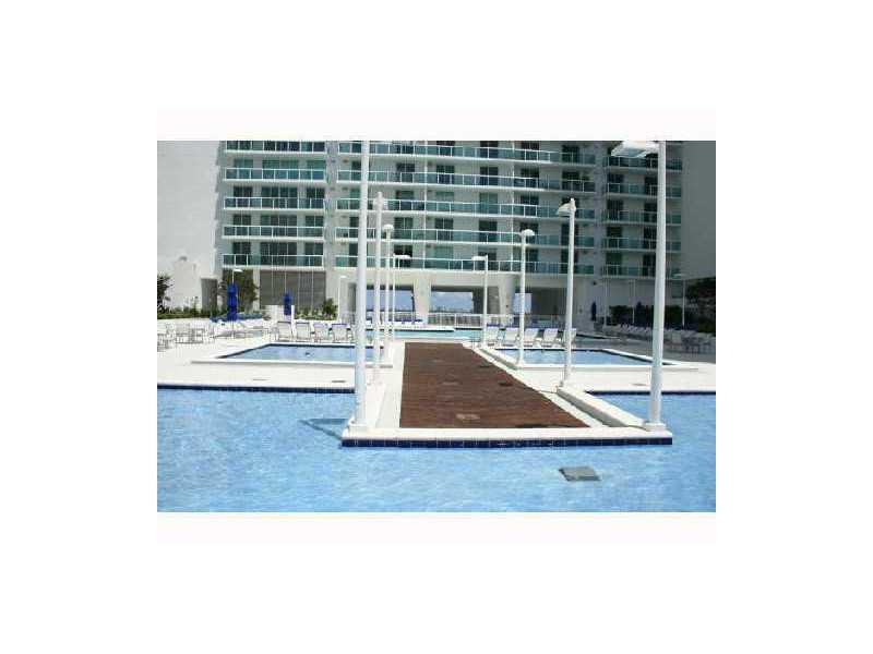 1800 CLUB CONDO - Residential Lease