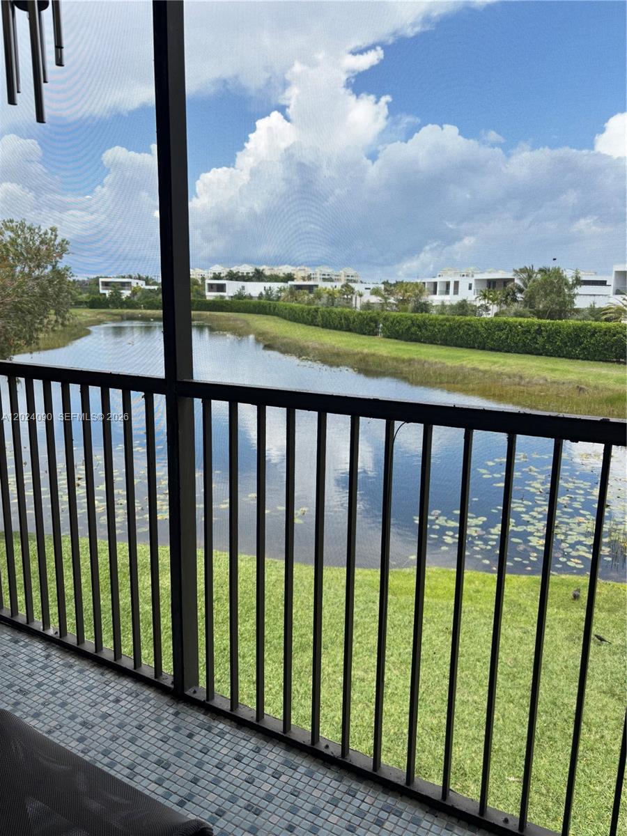 GARDENS AT BONAVENTURE 14 - Residential