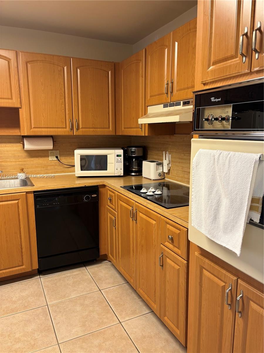 GARDENS AT BONAVENTURE 14 - Residential