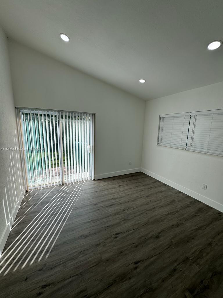 GRIFFINGS BISCAYNE PK EST - Residential Lease