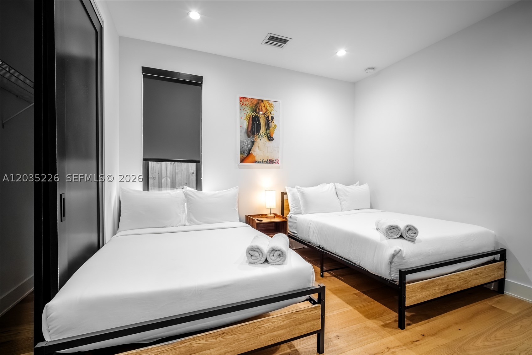 COLUMBIA PARK CORR PL - Residential