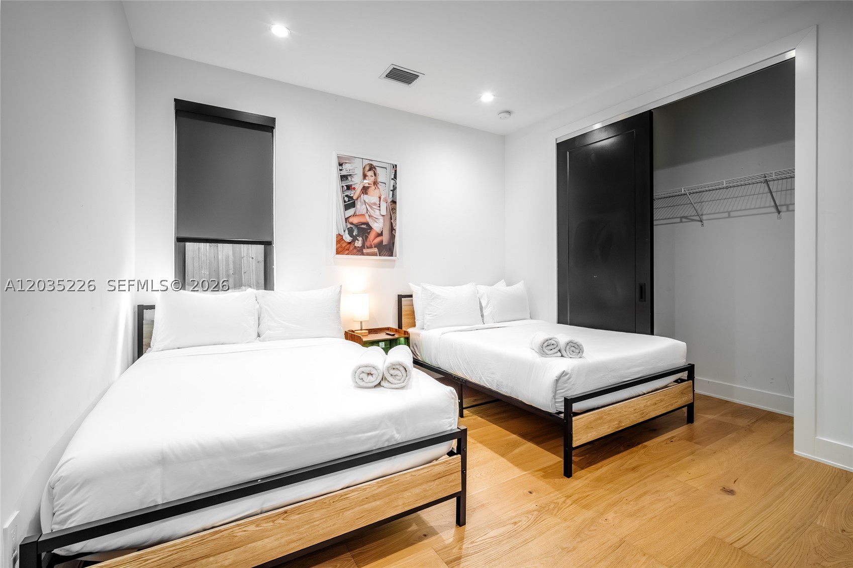 COLUMBIA PARK CORR PL - Residential