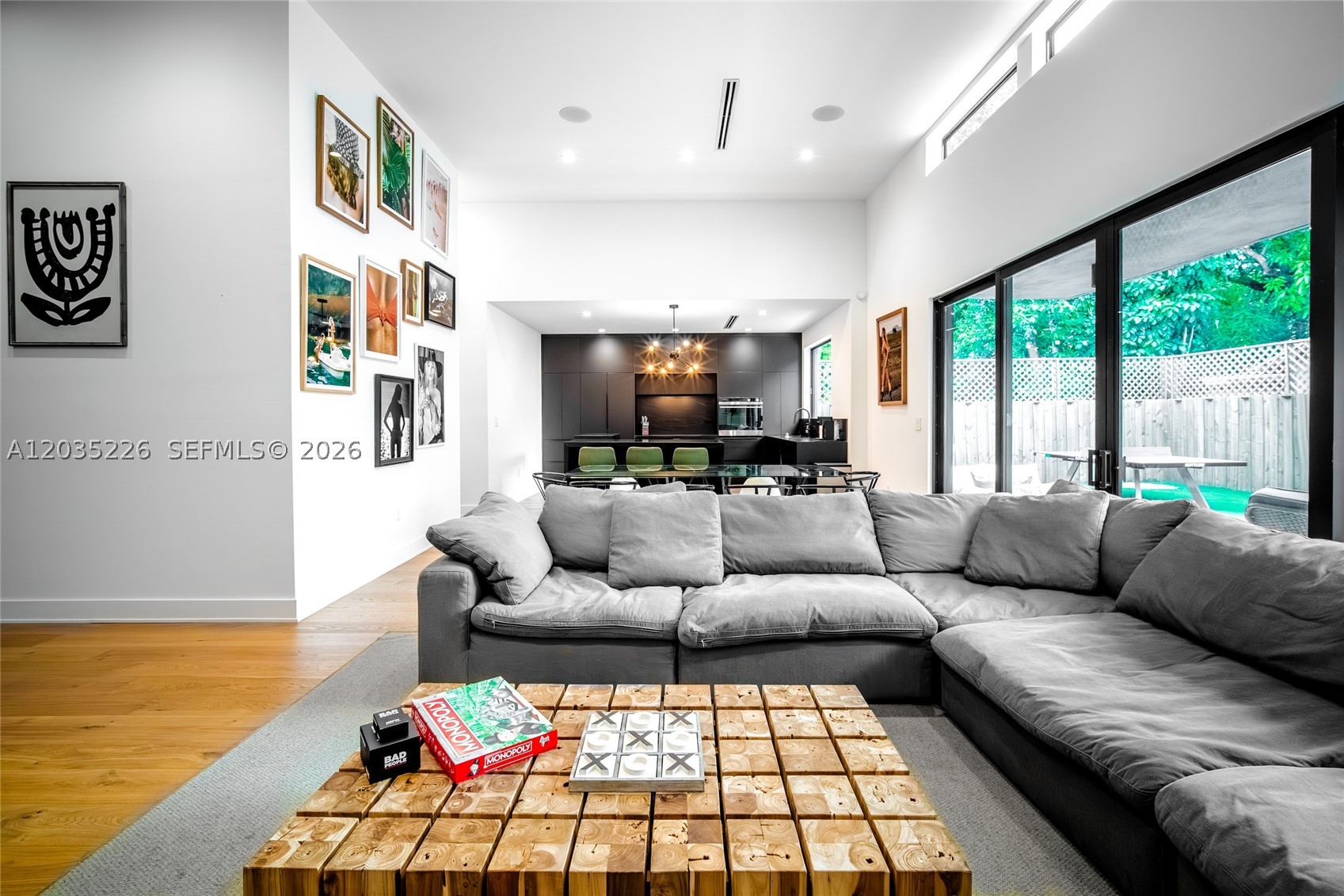 COLUMBIA PARK CORR PL - Residential