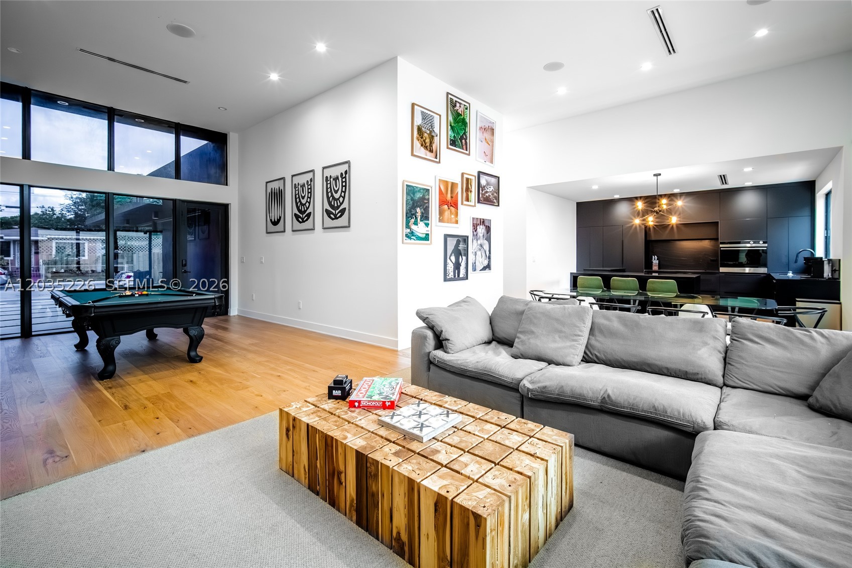 COLUMBIA PARK CORR PL - Residential