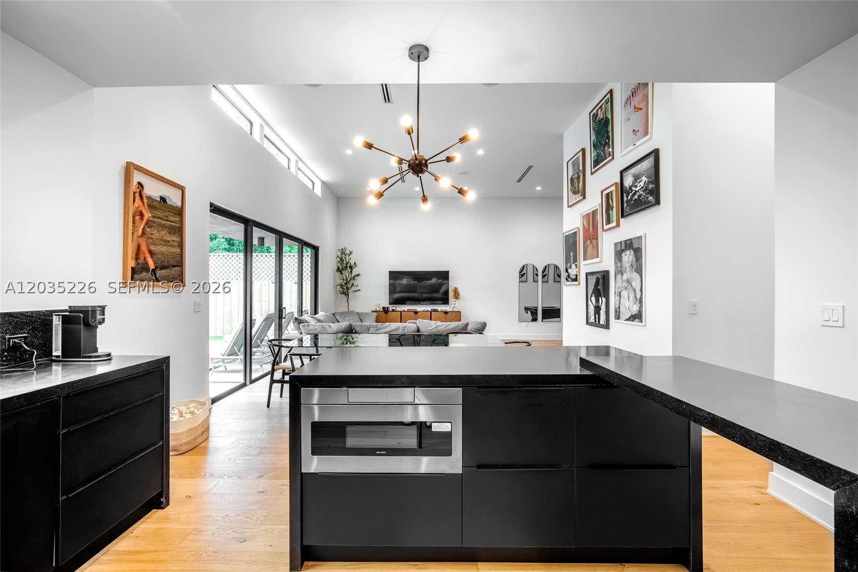 COLUMBIA PARK CORR PL - Residential
