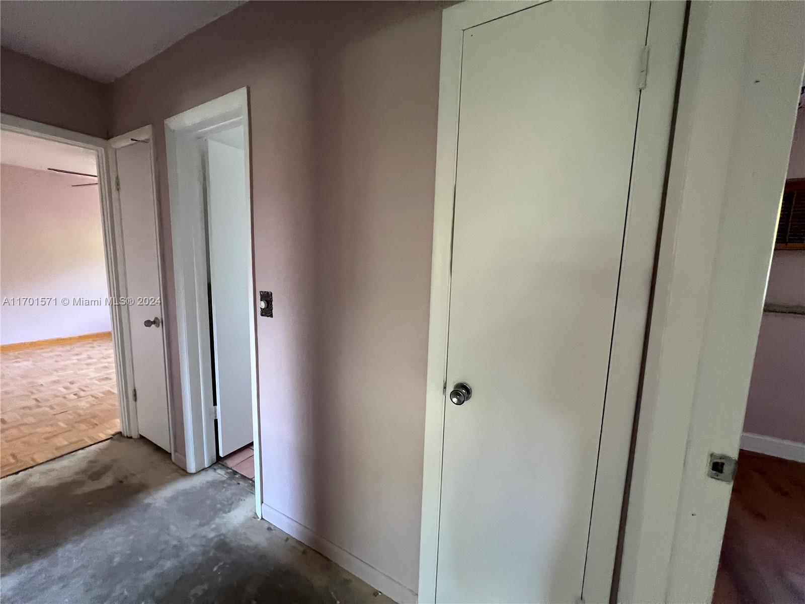 HOLLYWOOD BEACH GARDENS - Residential Income