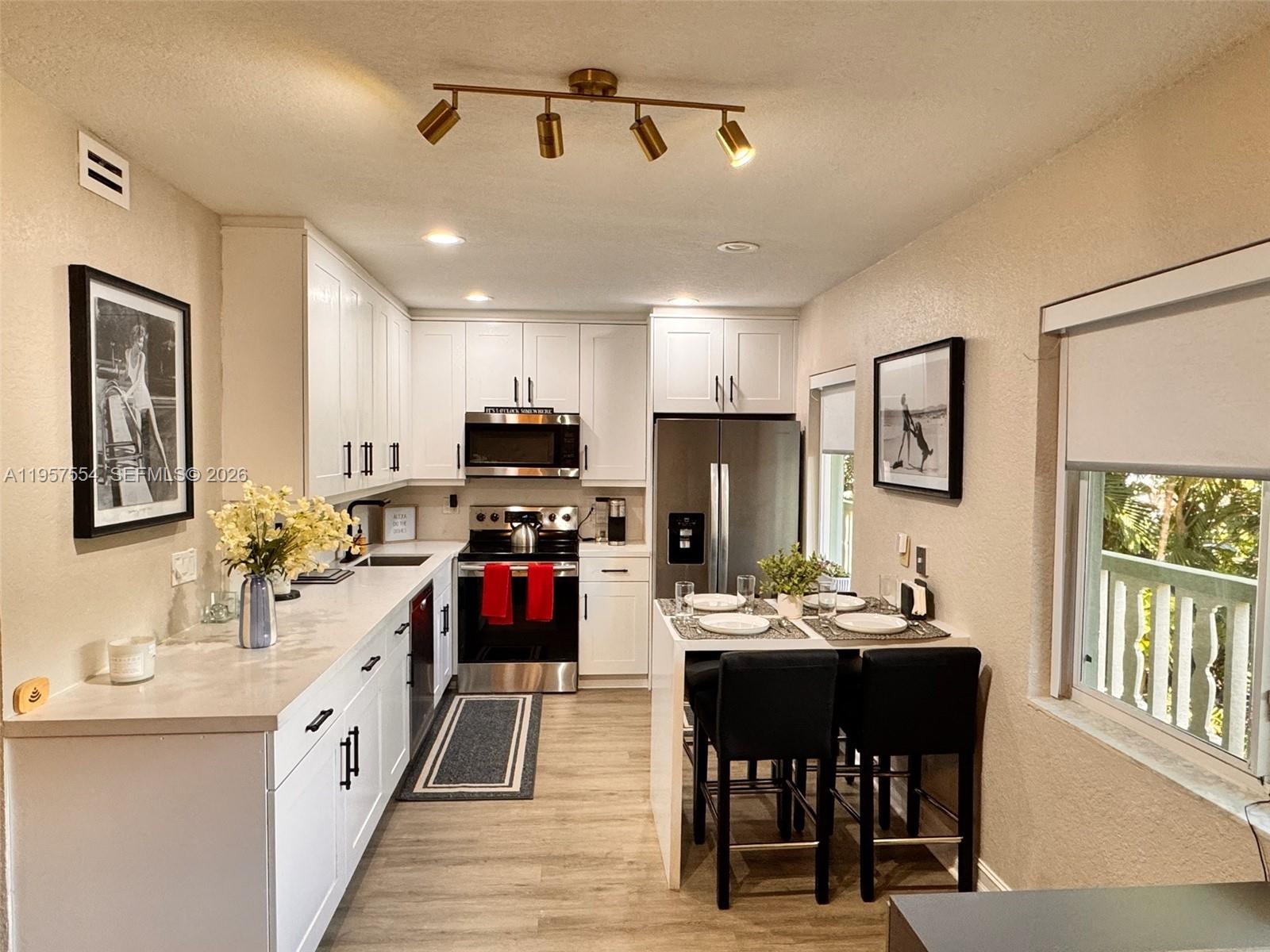 CASCADE AT HOLLY HEIGHTS - Residential
