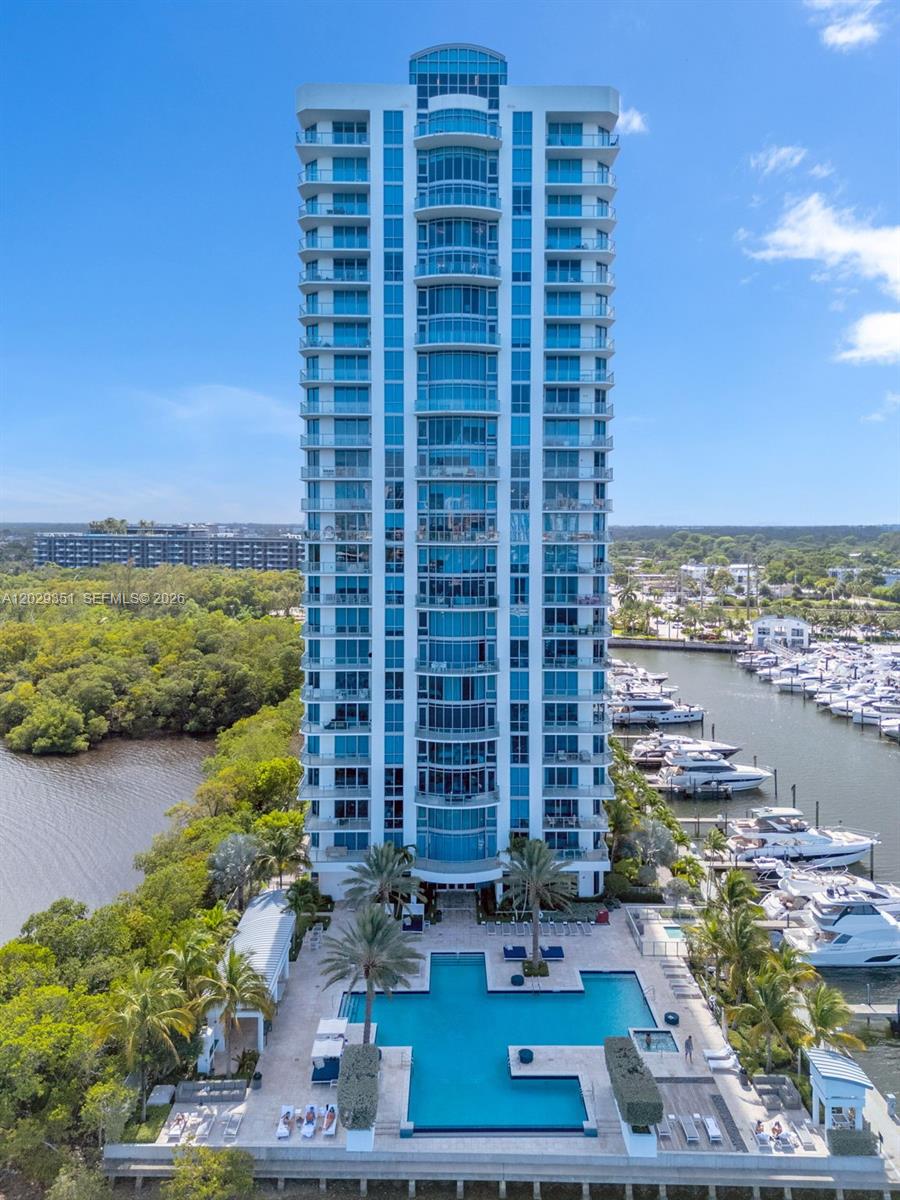 THE RESERVE MARINA PALMS - Residential