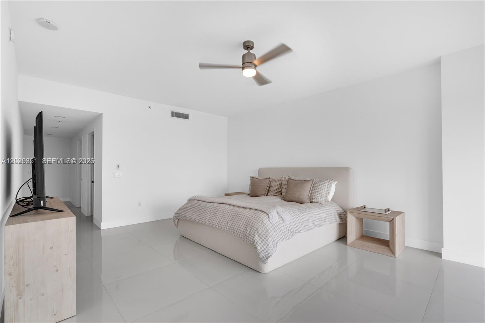 THE RESERVE MARINA PALMS - Residential