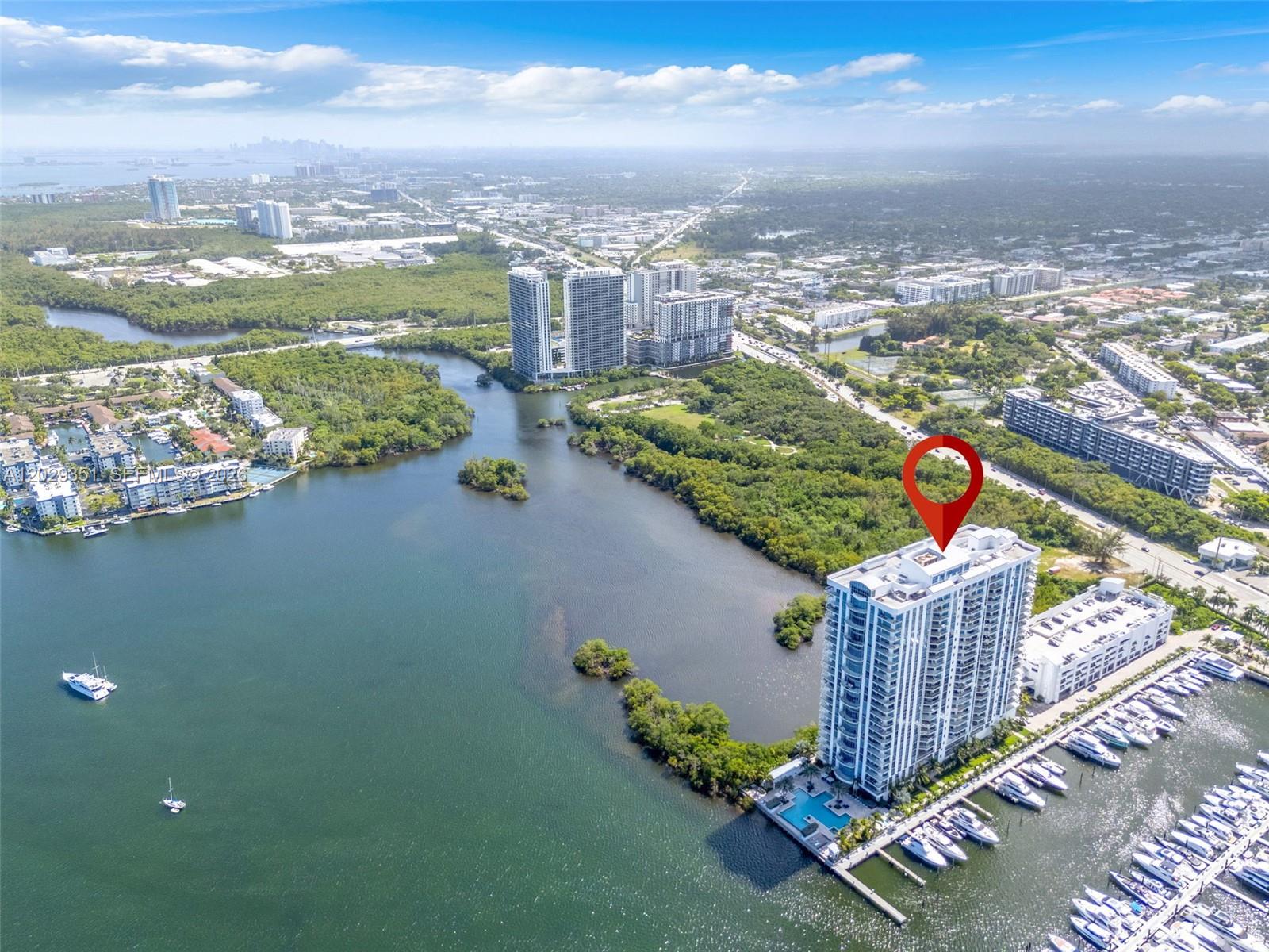 THE RESERVE MARINA PALMS - Residential