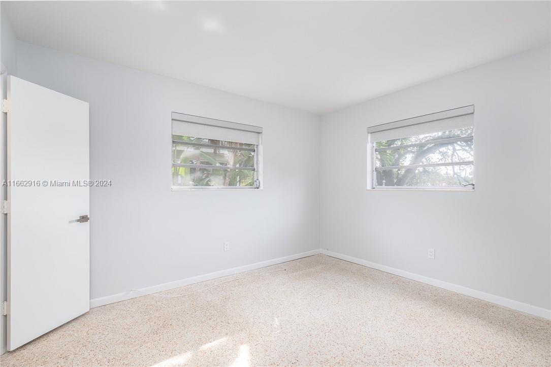 MIAMI LAKES SEC 6 - Residential Lease