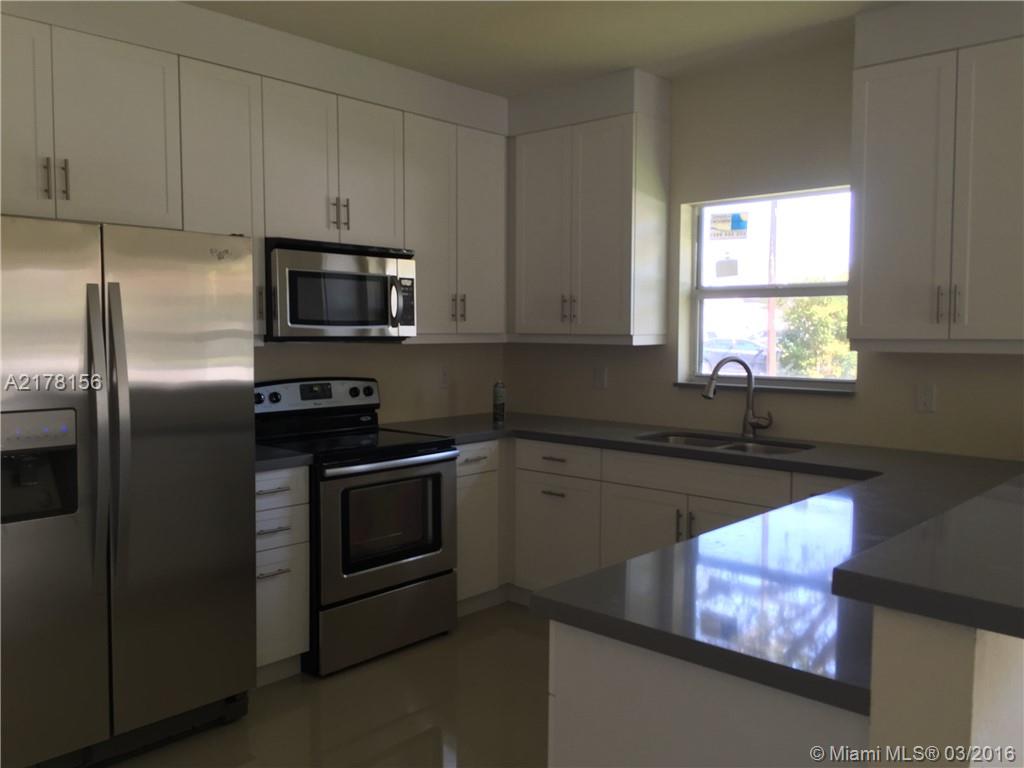 COUNTRY CLUB ESTS SEC 1 R - Residential